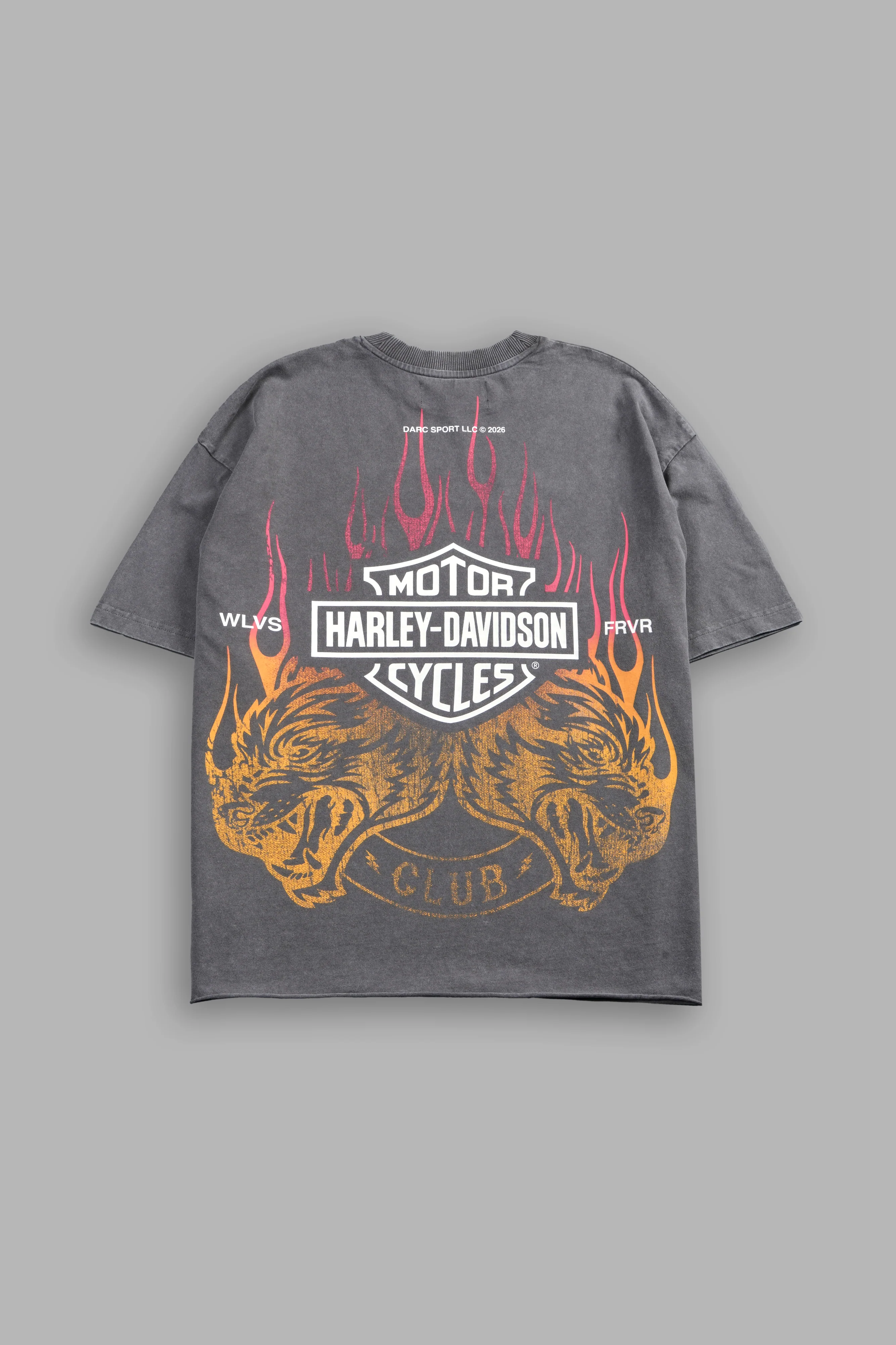 Rising Sun Grunge Mid Length Raw Hem Tee in Slate Gray