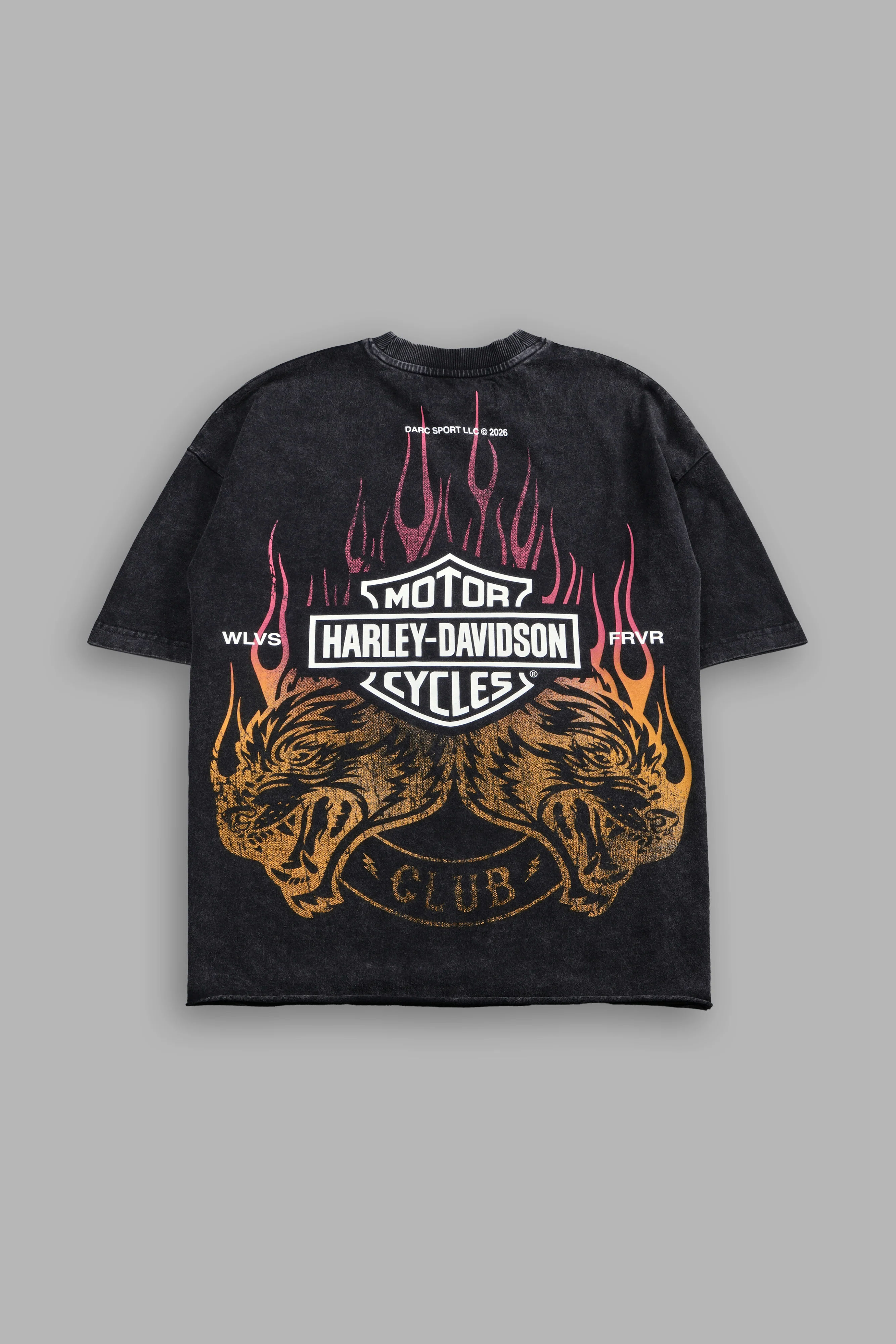 Rising Sun Grunge Mid Length Raw Hem Tee in Washed Black
