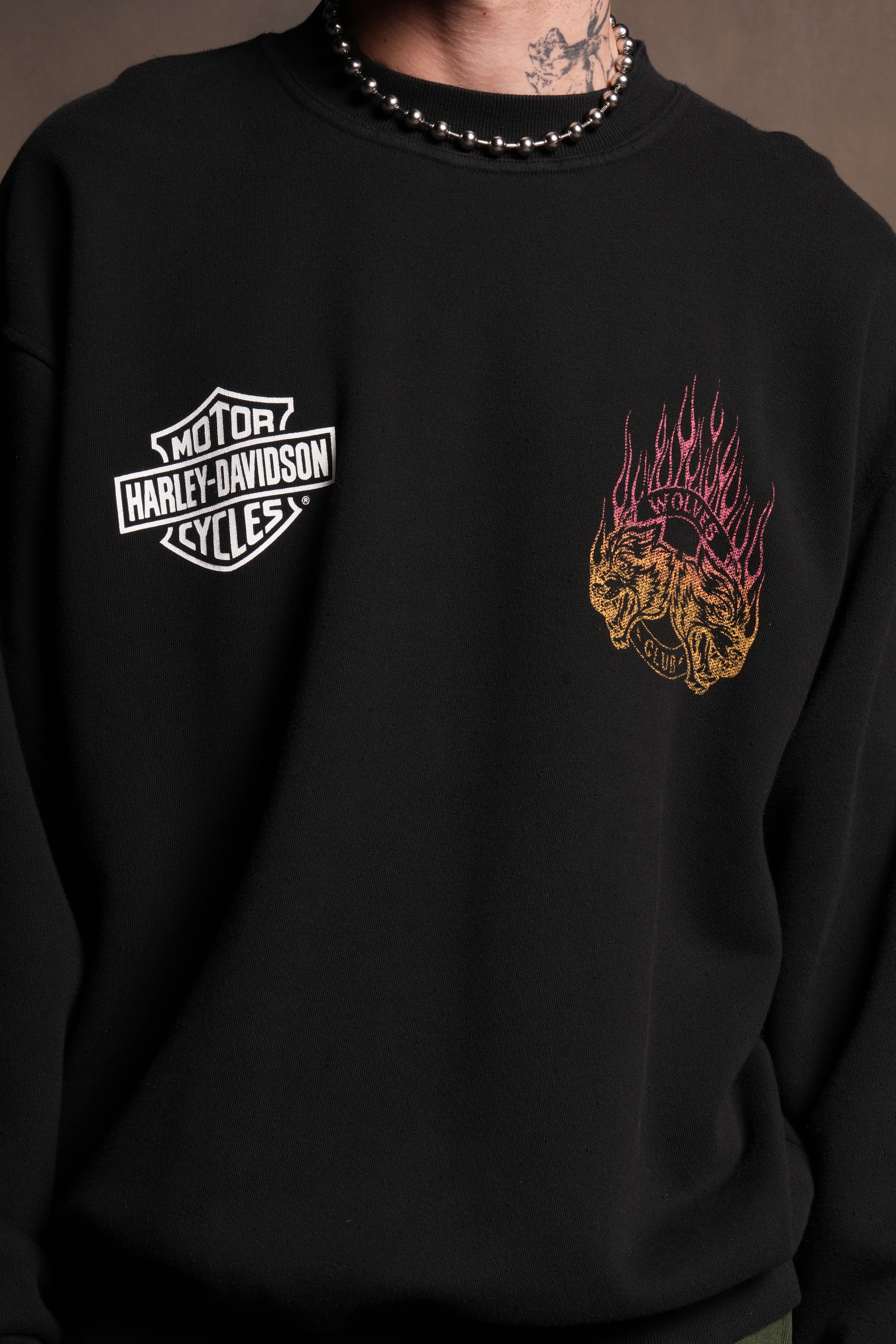 Rising Sun London Crewneck in Black - Image 6