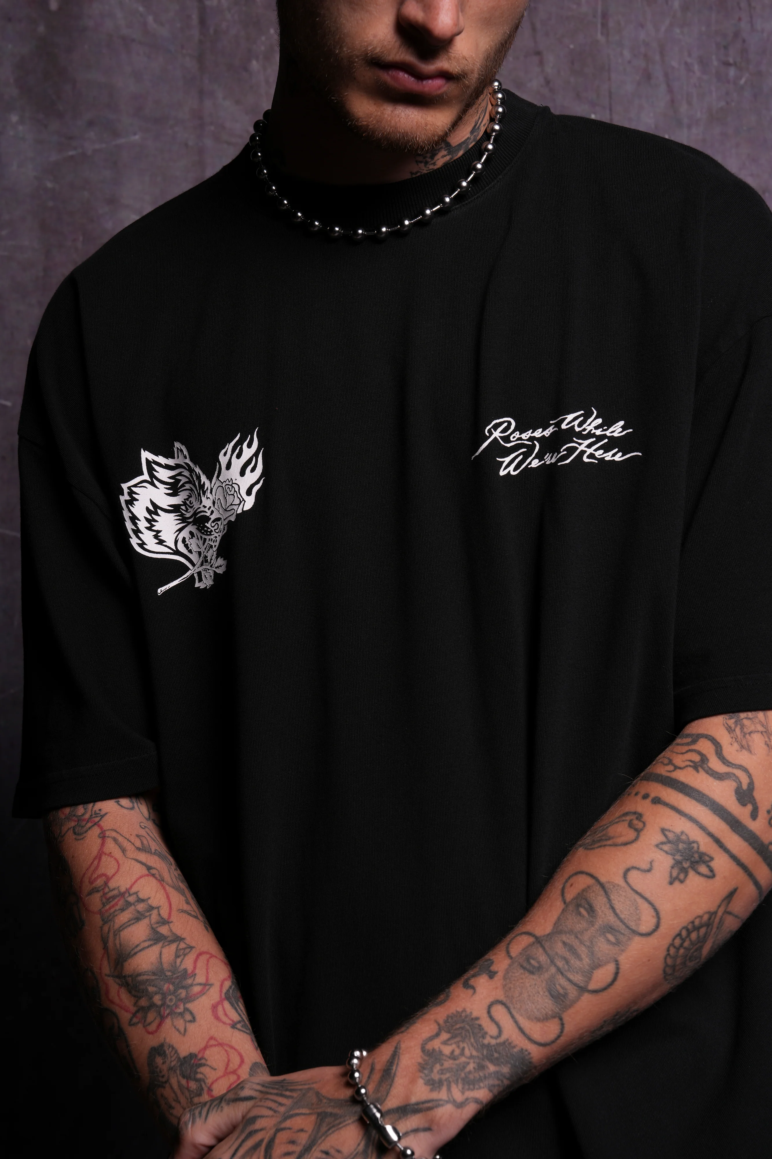 Roses While We're Here "Premium" Oversized Tee in Black - Image 6