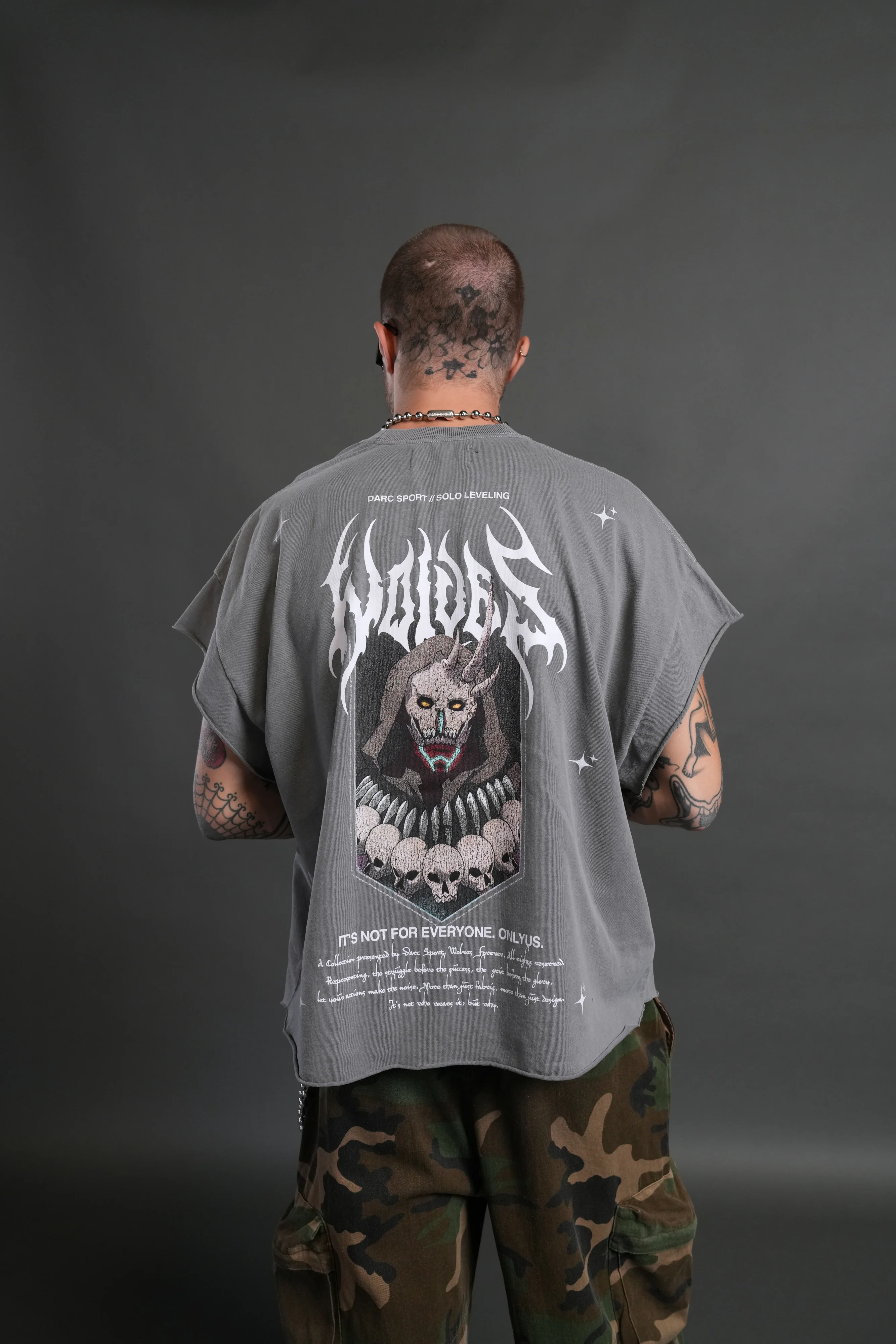 Shadow Shaman Grunge Cut-Off Tee in Dove Gray - Image 4