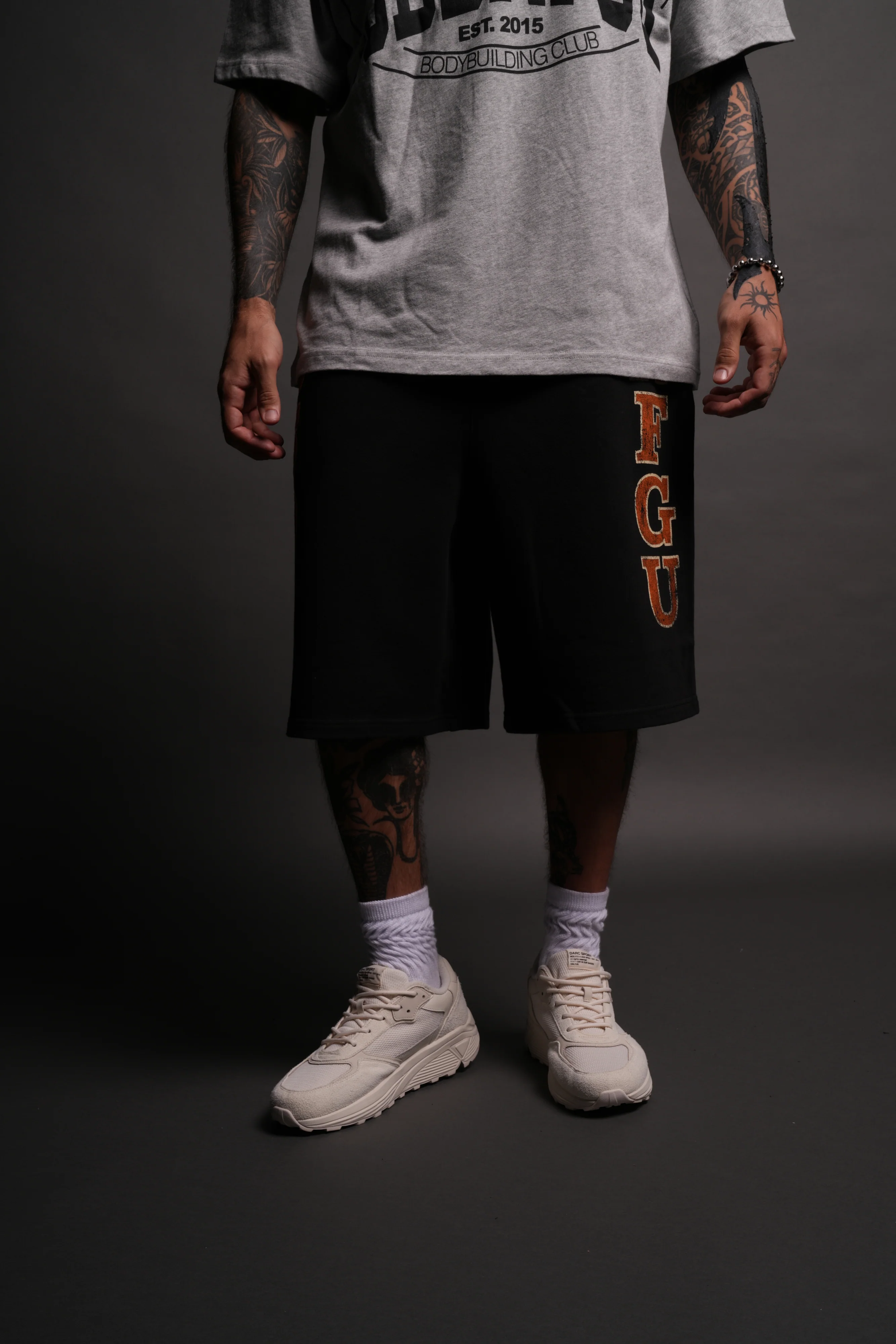 SSDD NFGU Gym Oversized Osiris Sweat Shorts in Black - Image 3