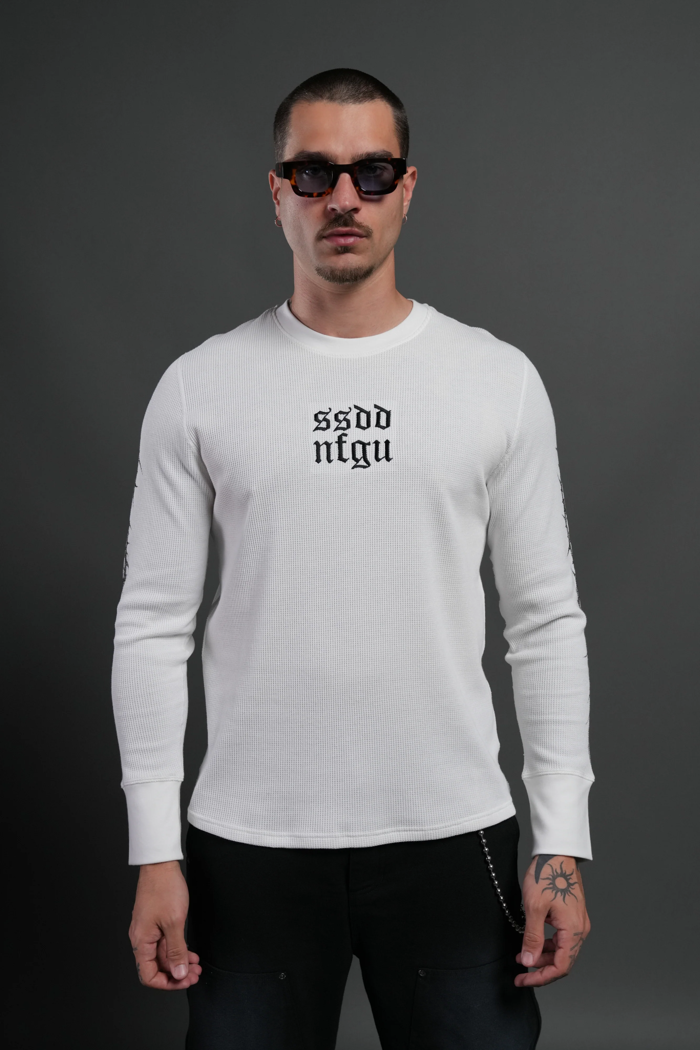 SSDDNFGU Thorns Lightweight Thermal in Cream - Image 4
