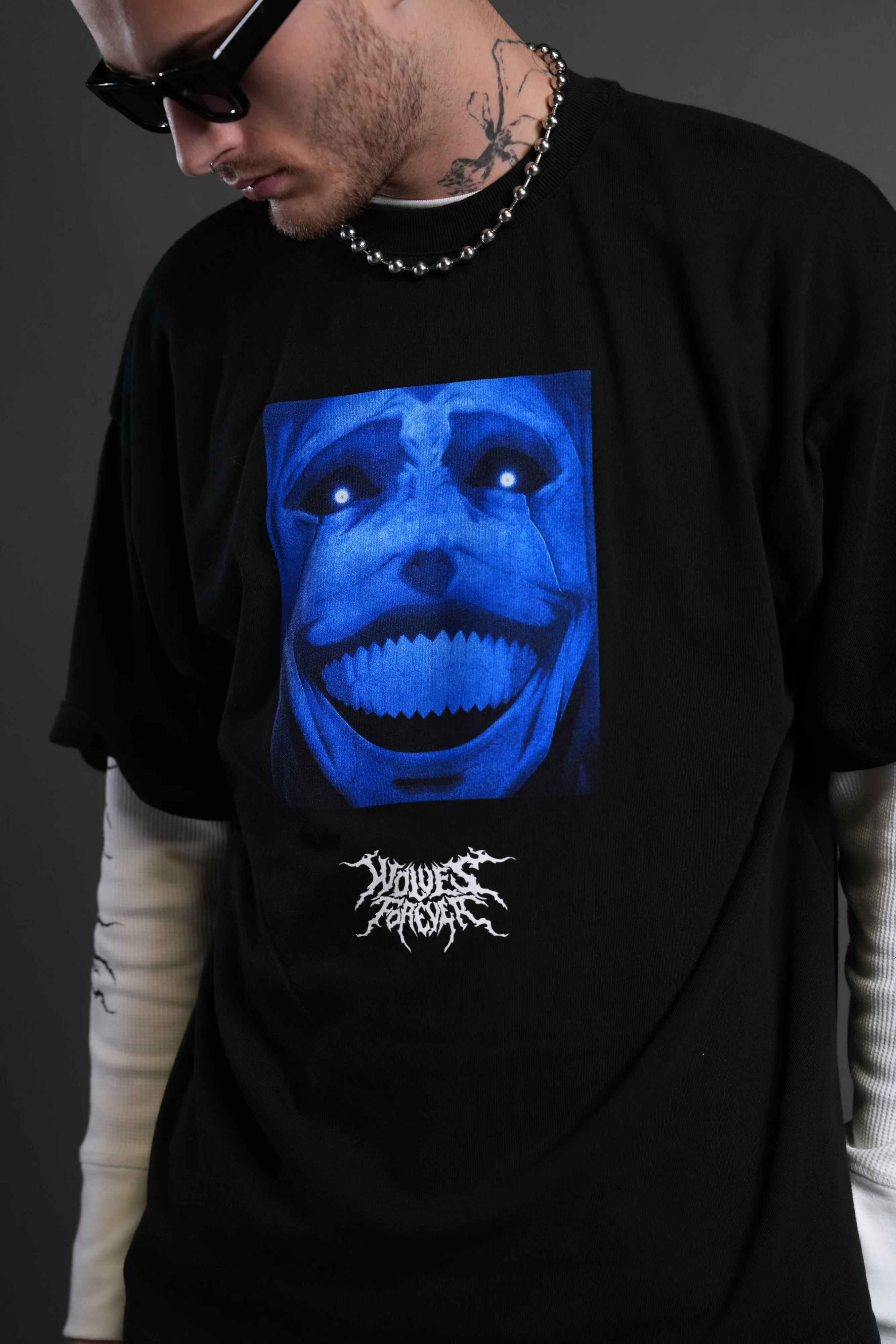 Statue of God "Premium" Oversized Tee in Black - Image 7