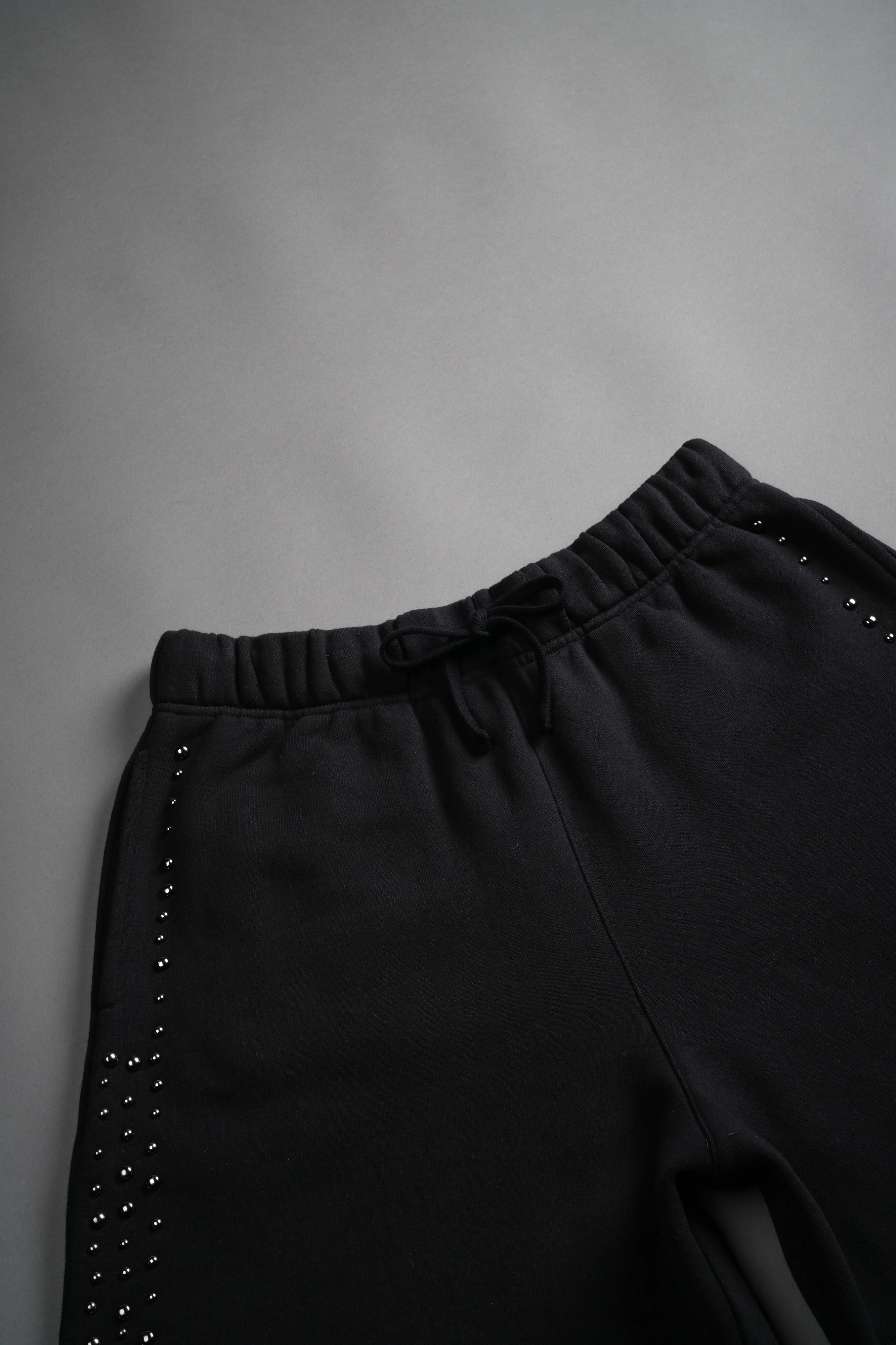 Stud Wolf Post Lounge Sweat Shorts in Black - Image 7