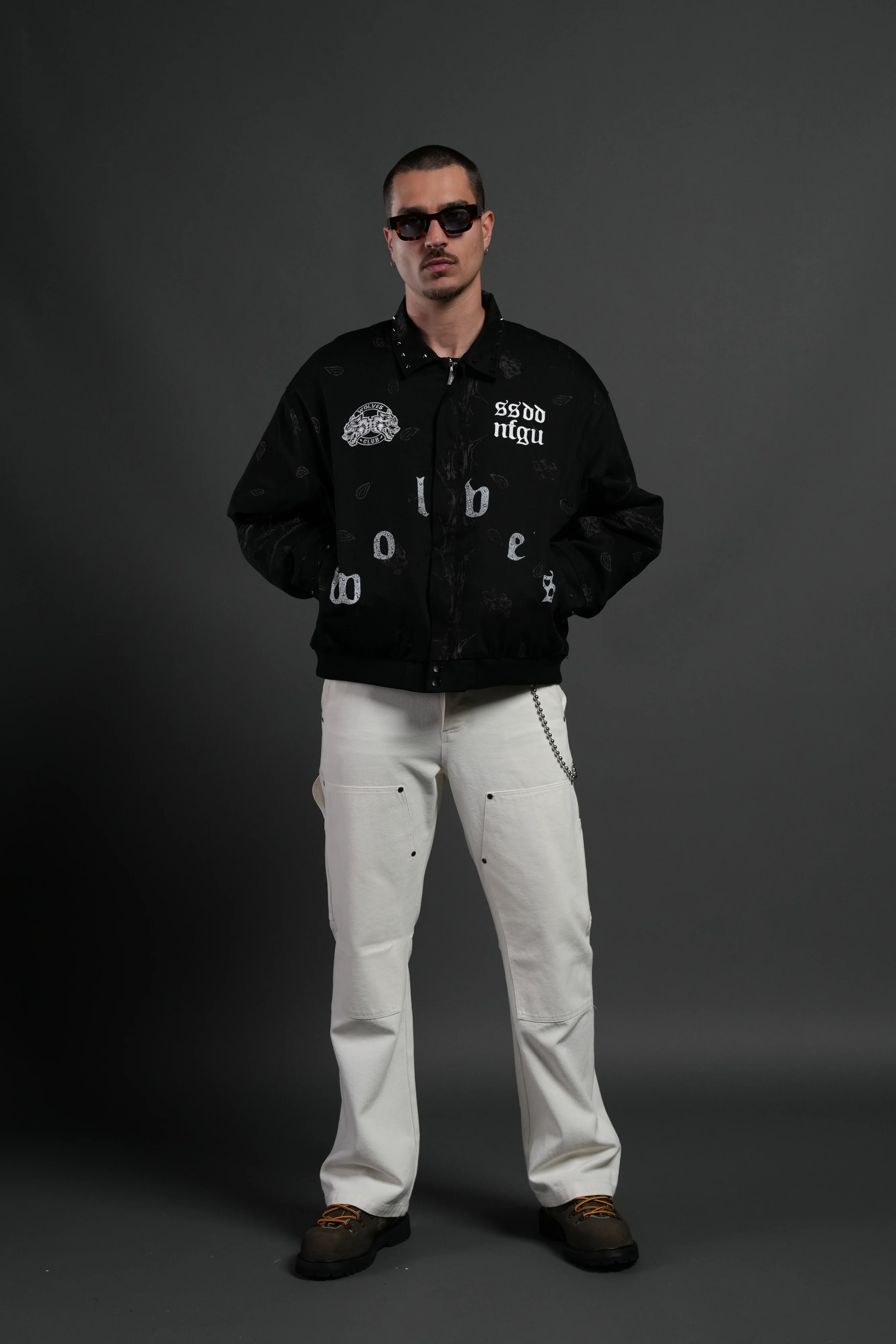 Studded Wolves Pyramid Moe Jacket in Black Thorn Paisley - Image 4