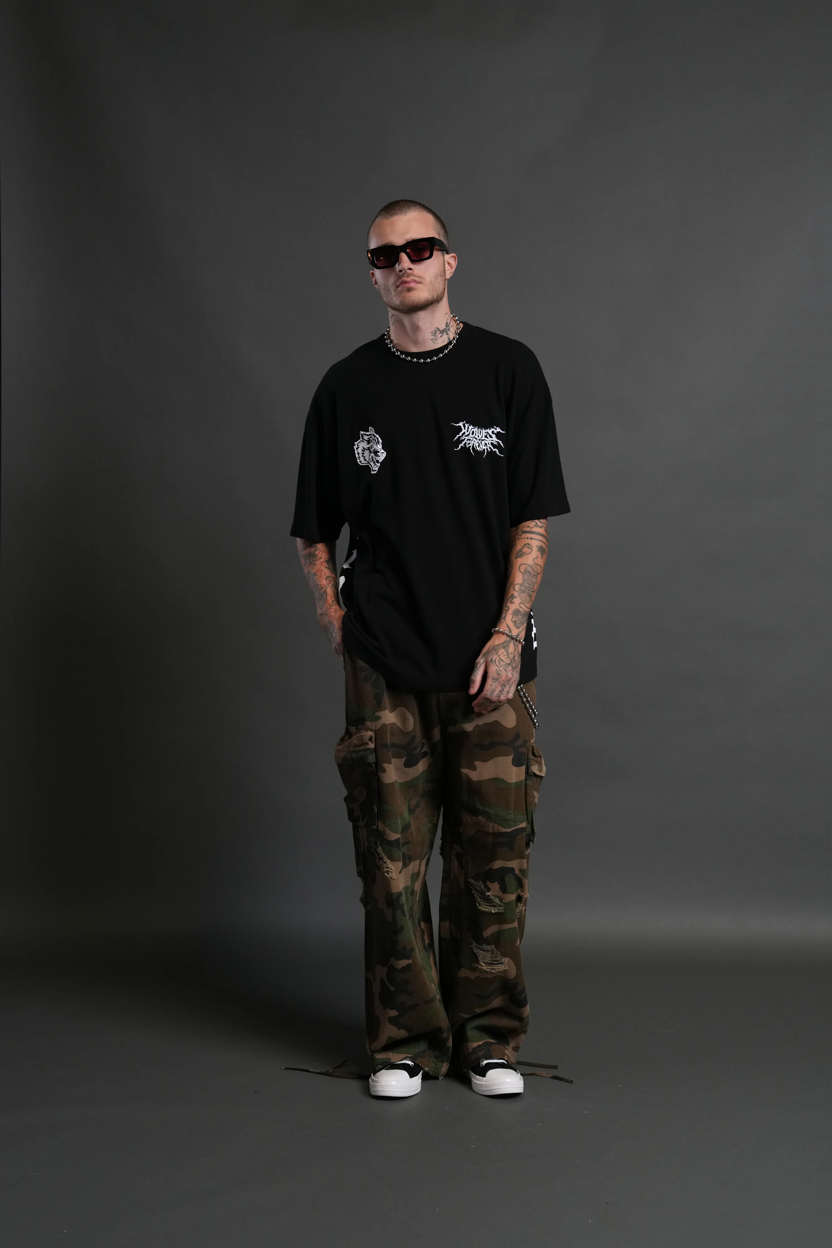 Sung Jinwoo "Side By Side" Series Premium Oversized Tee in Black - Image 5