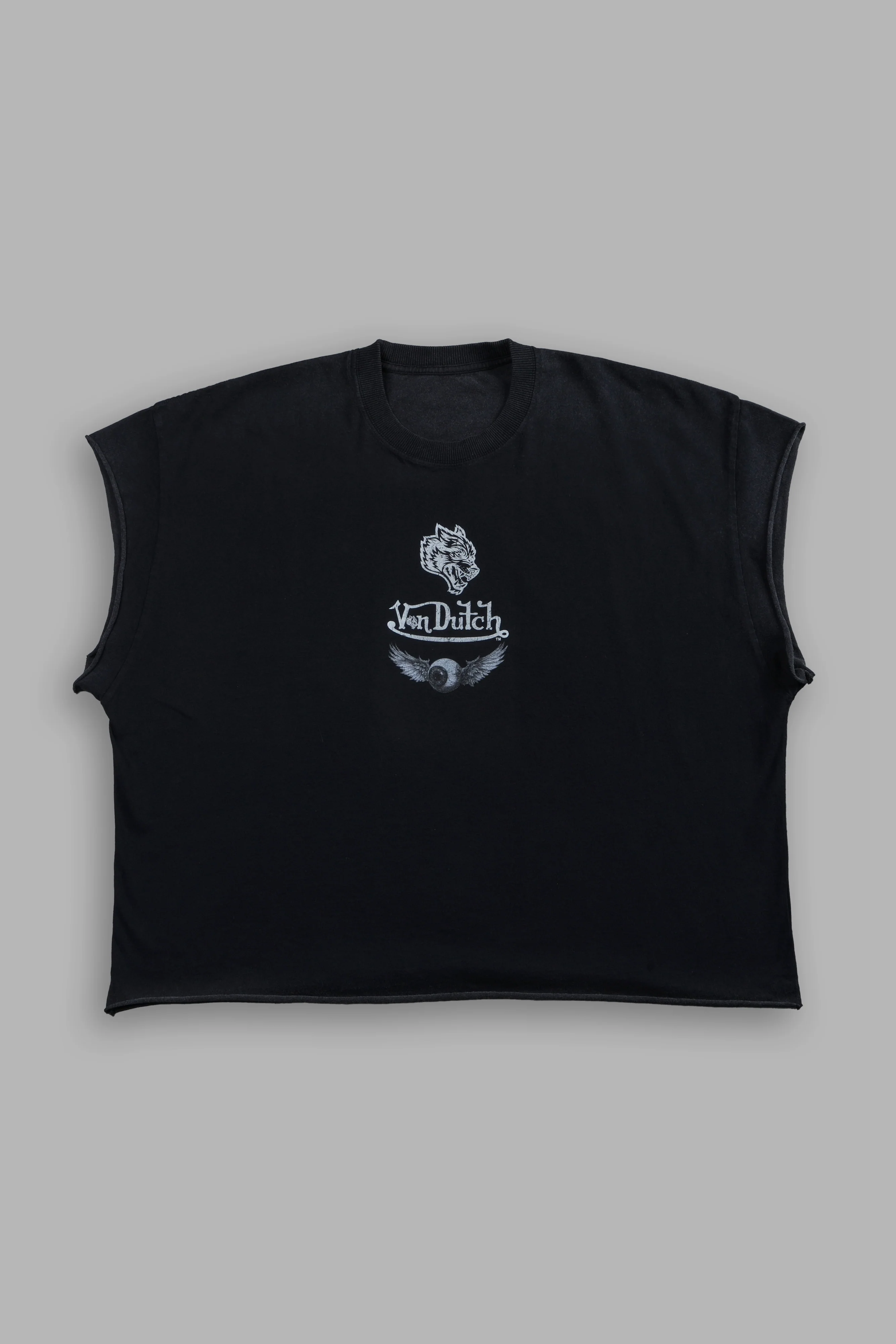 Take-Off Grunge Cut-Off Mid-Length Raw Hem Tee in Black - Image 3