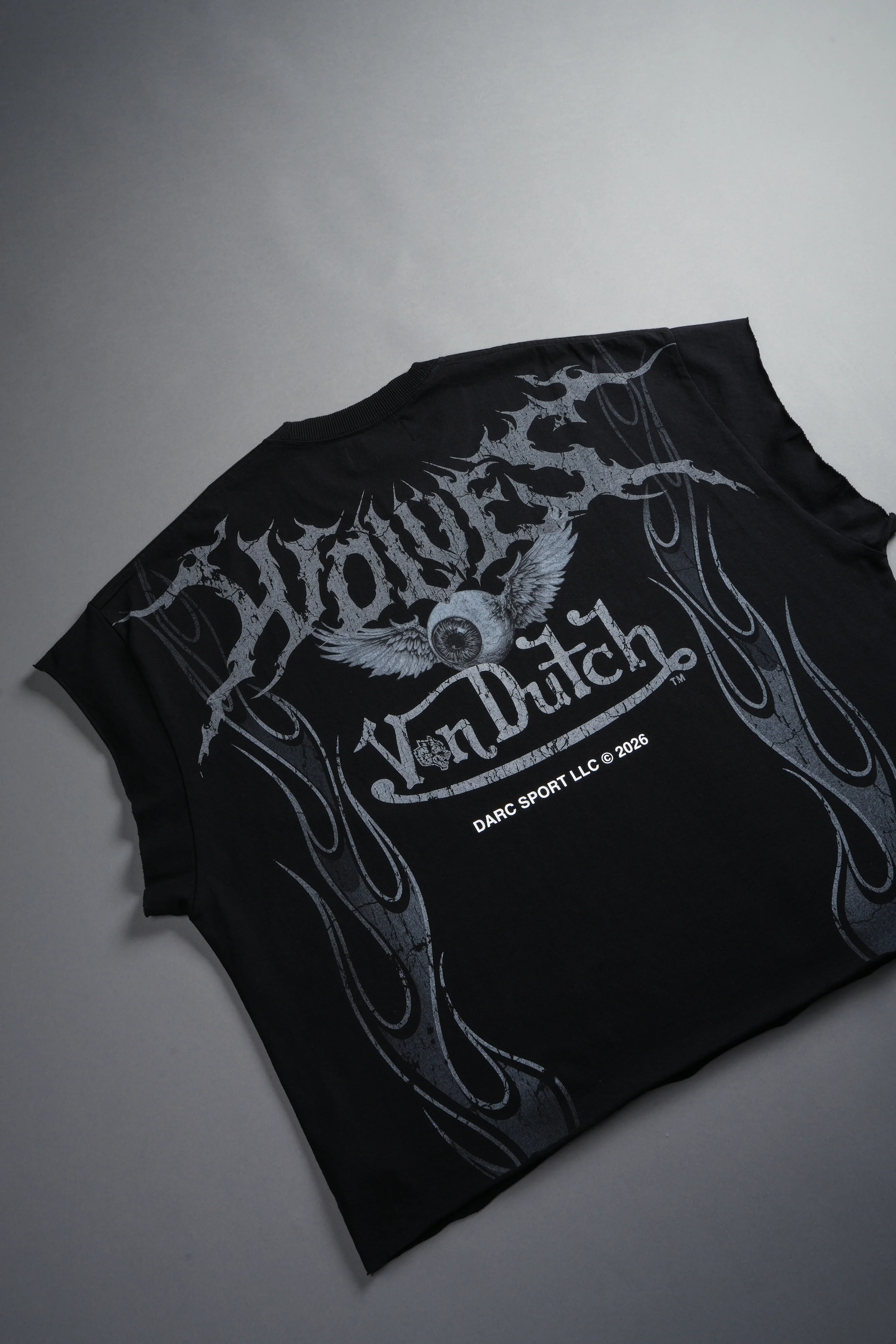 Take-Off Grunge Cut-Off Mid-Length Raw Hem Tee in Black - Image 8