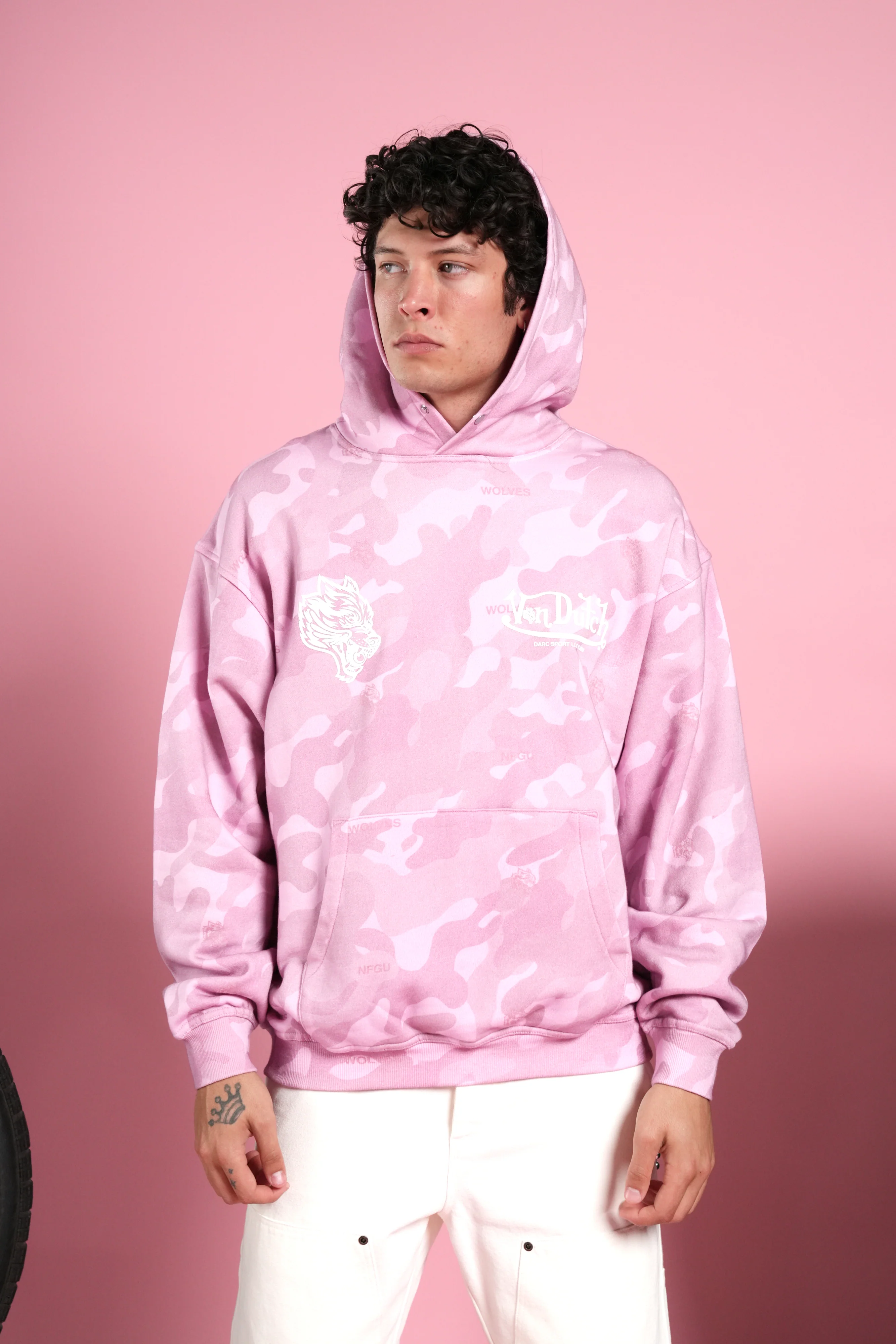 Von Wild Pierce Hoodie in Dsvd Bubblegum Camo - Image 9