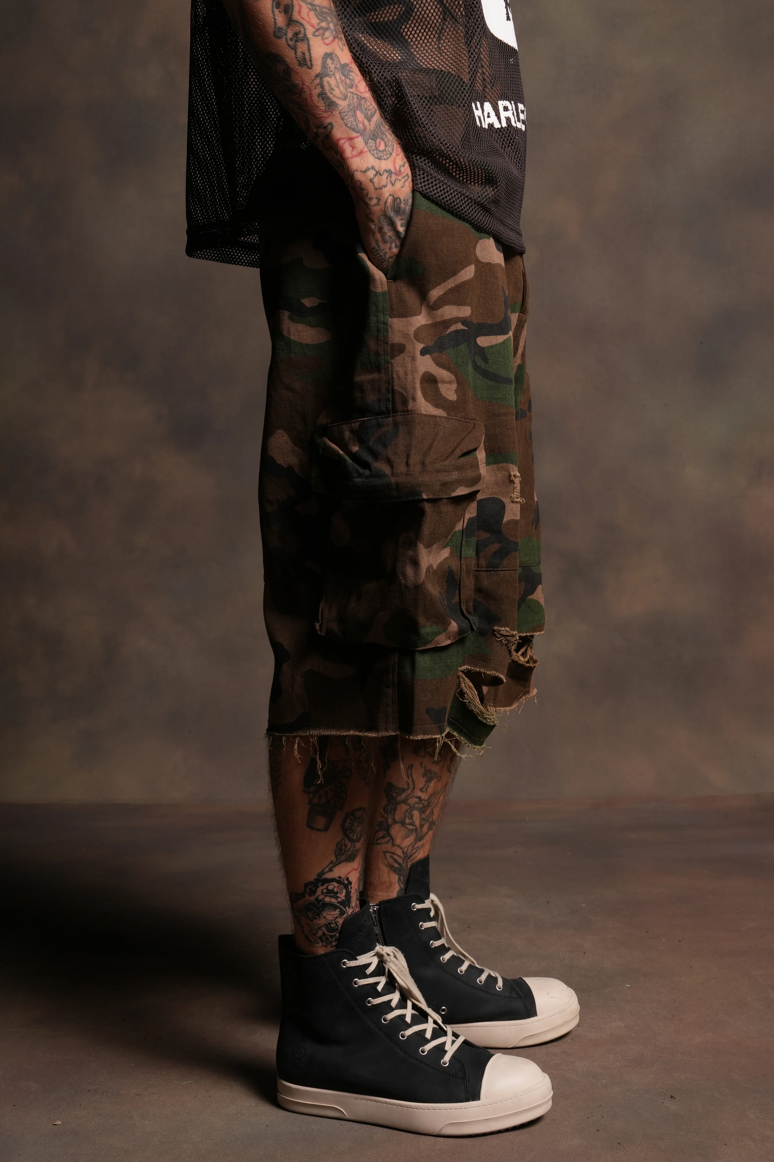 Wolf Chopper Duke Cargo Shorts in Woodland Camo - Image 5