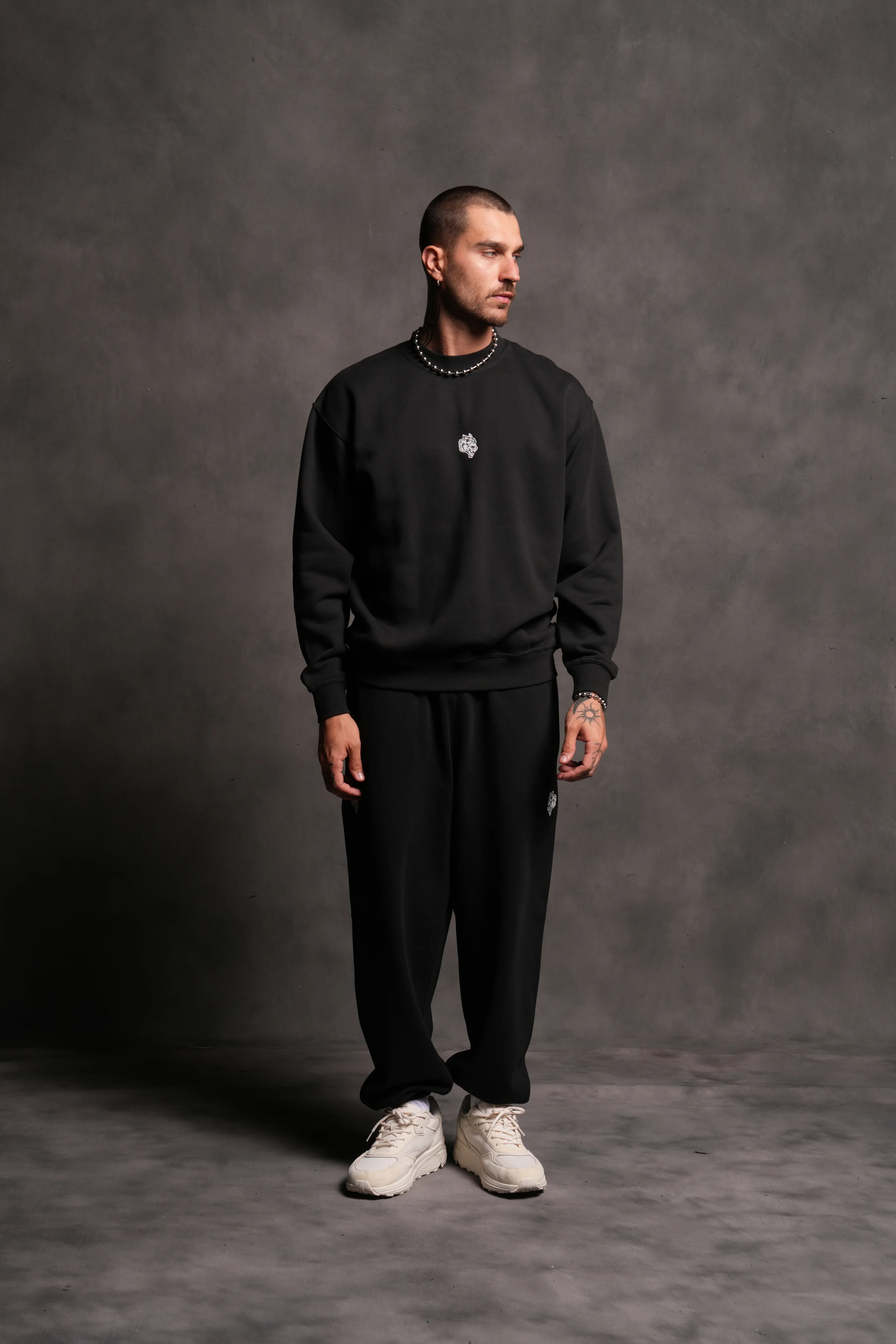 Wolf Head London Crewneck in Black - Image 4