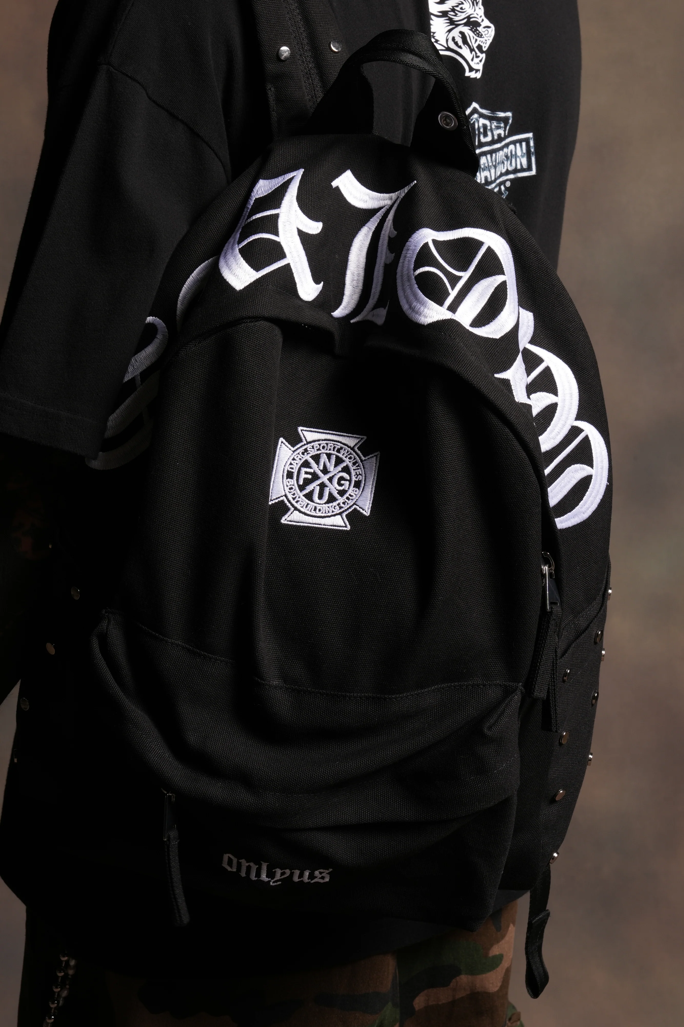 Wolves Chopper Everyday Backpack in Black - Image 12