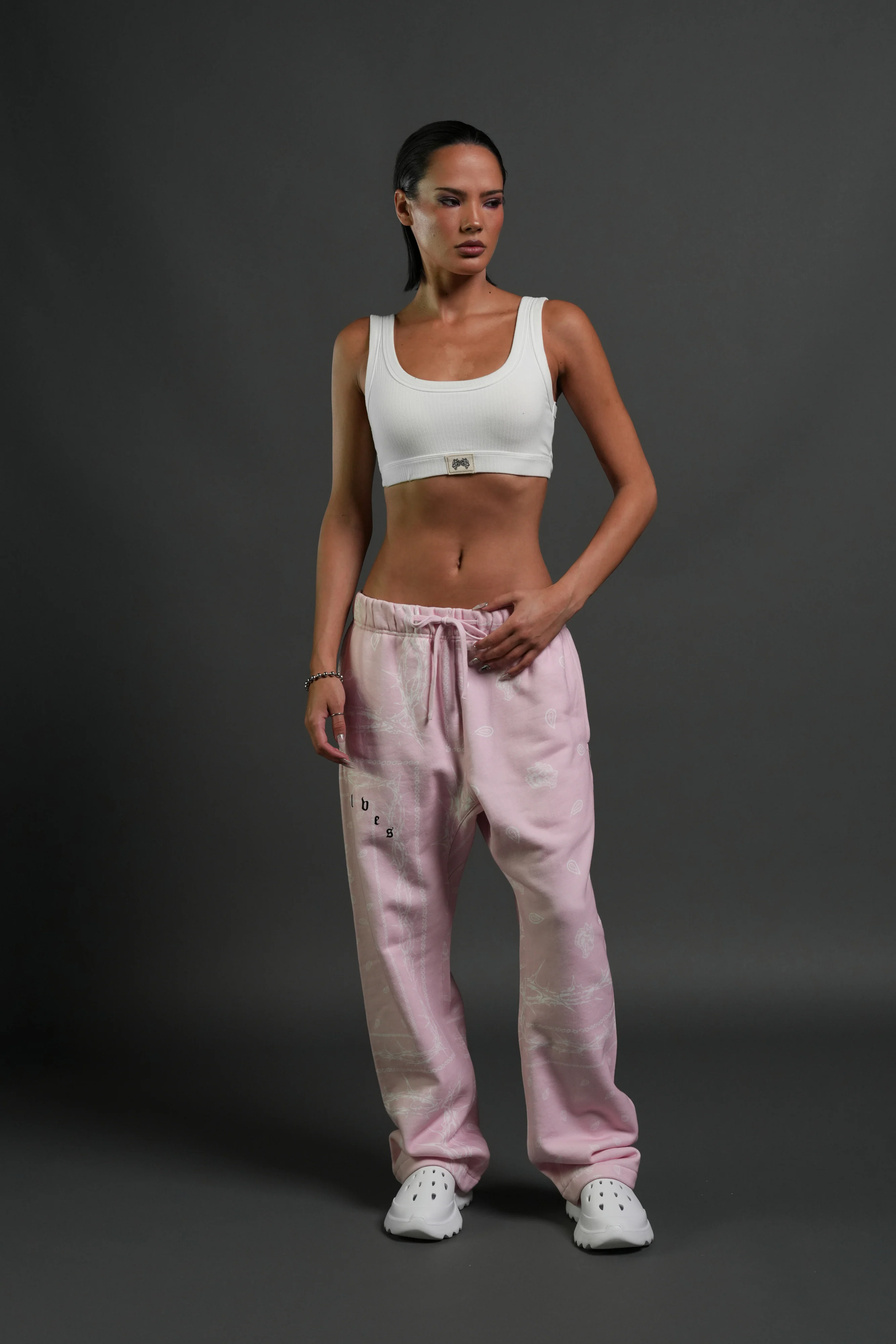 Wolves Pyramid Bigelow Sweat Pants in Blush Pink Thorn Paisley - Image 7