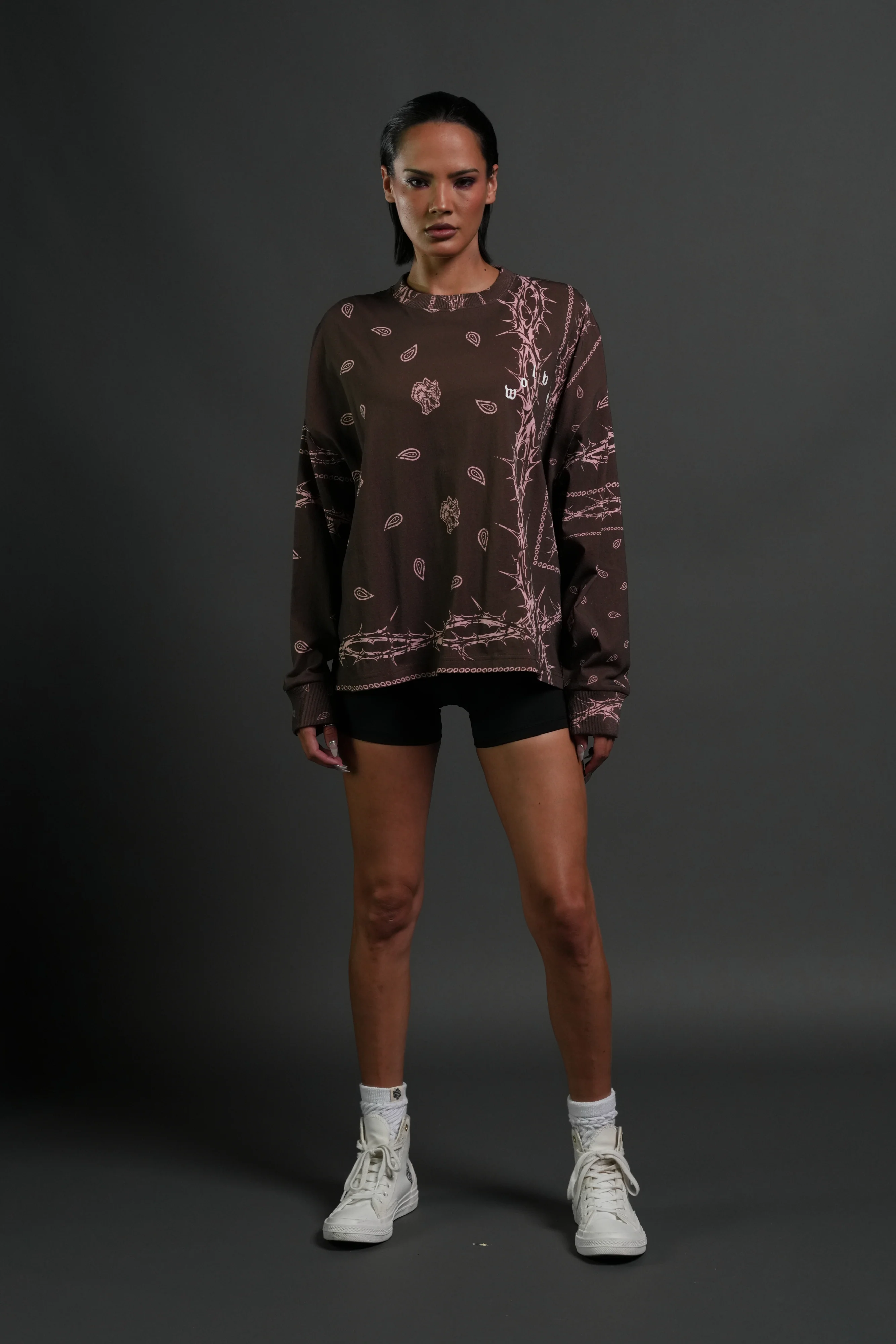 Wolves Pyramid Grunge "Box Cut" L/S Tee in Desert Dust Thorn Paisley - Image 13