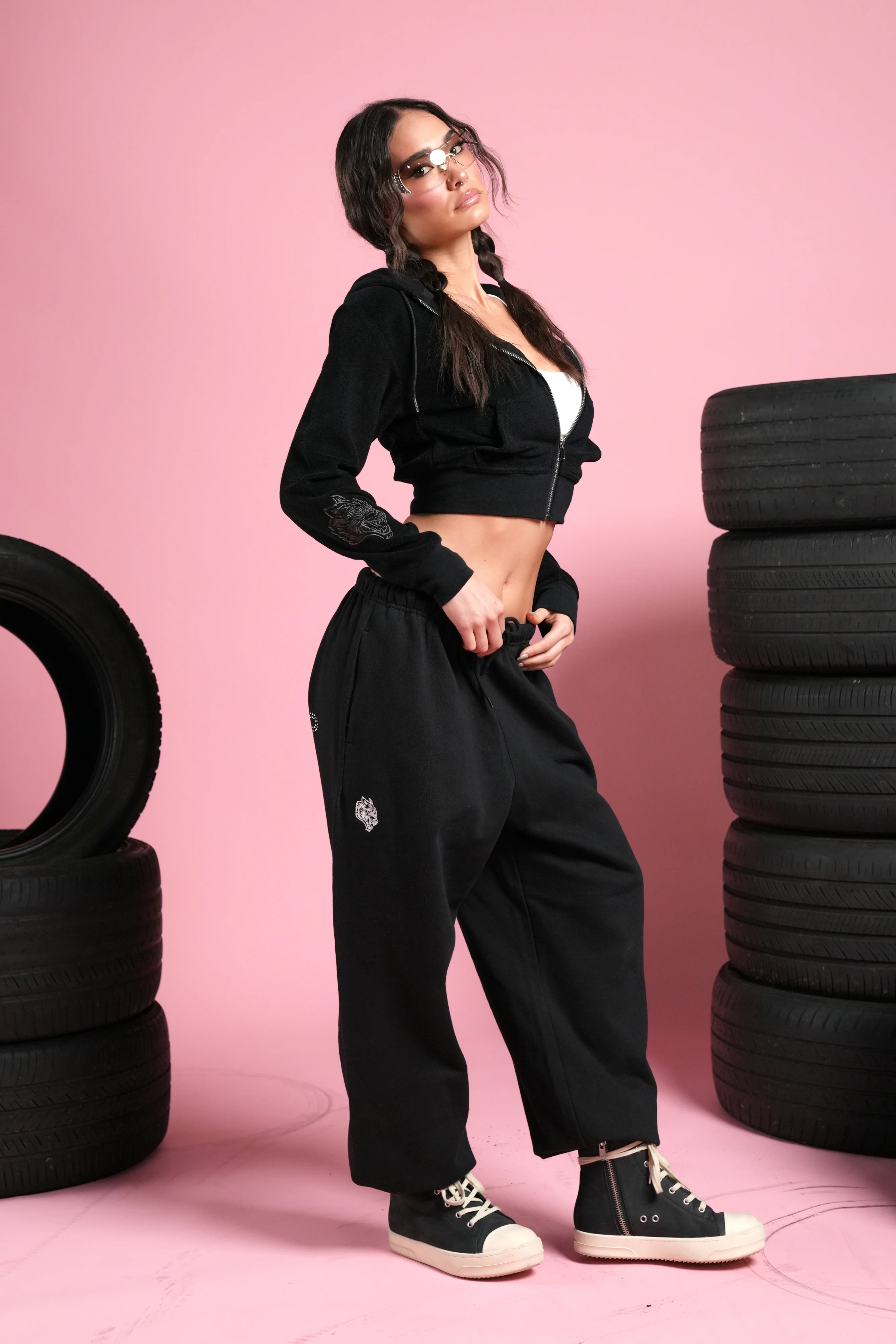 Y2Kulture Lightweight Lounger Sweat Pants in Black - Image 3